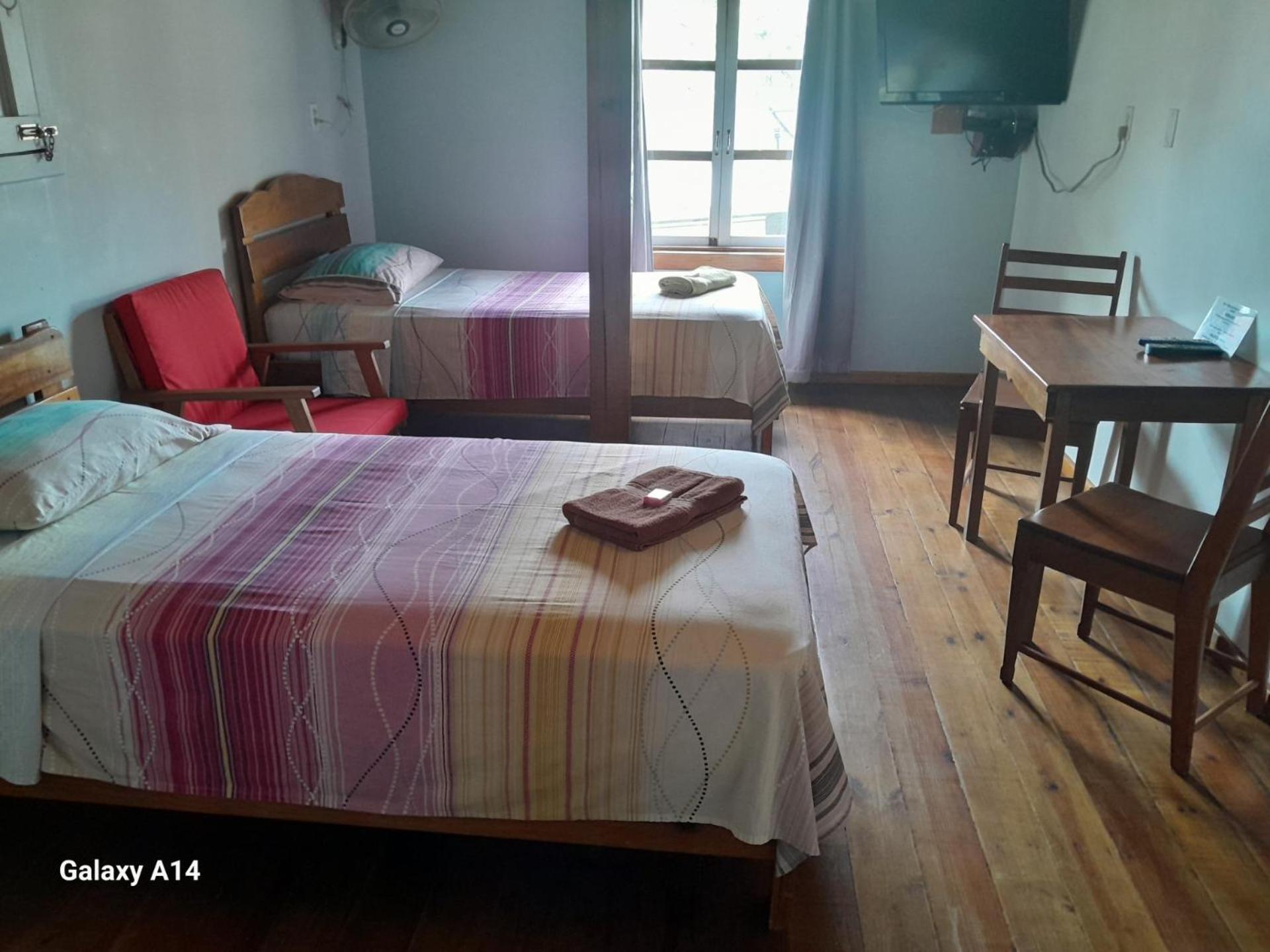 Hostal Hansi ボカス・タウン エクステリア 写真